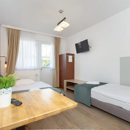 Bed & Breakfast Goscinne Krzys Karwia